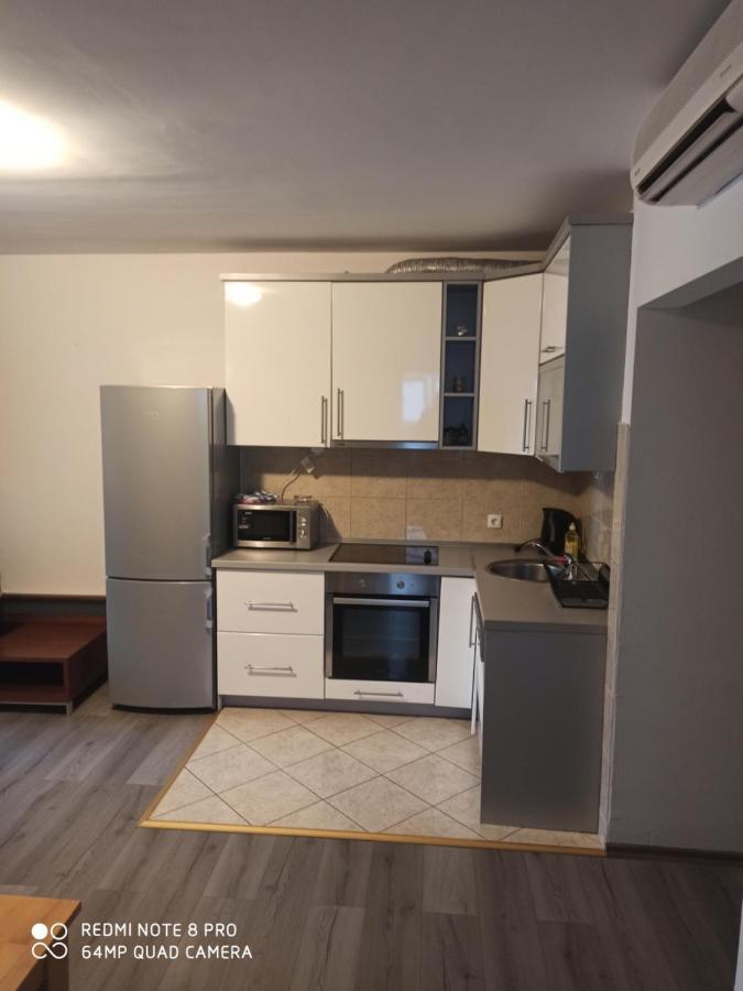 Apartments Zo มาคาร์สกา ภายนอก รูปภาพ